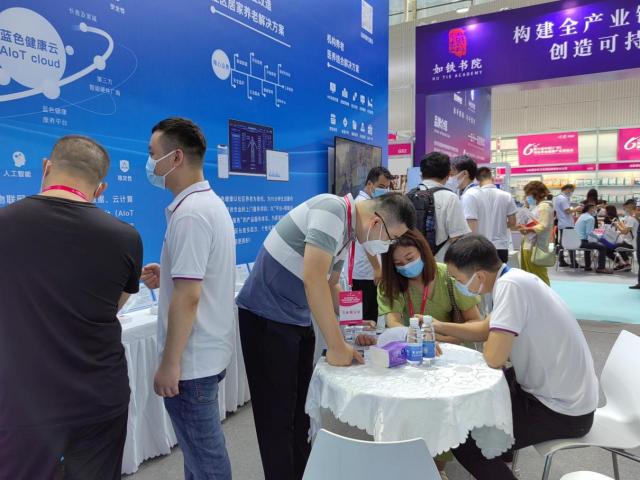 �۽��ǻ��B(y��ng)�� �{ɫ������������������ϲ���