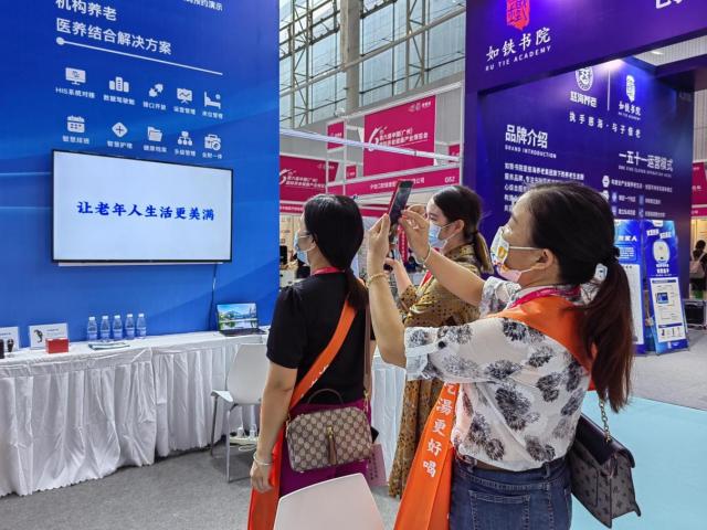 �۽��ǻ��B(y��ng)�� �{ɫ������������������ϲ���