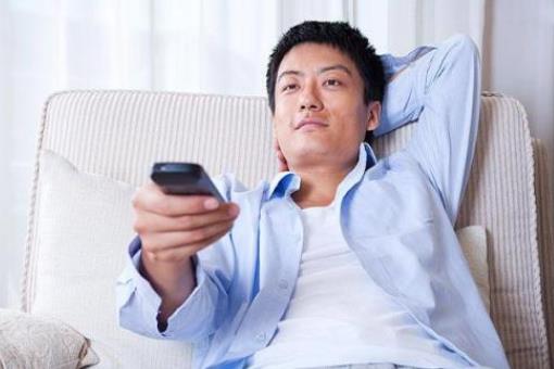 �w�C(j��)���Ŷ��ٝ�(r��n)��Һ���m���w�C(j��)�����^(gu��)��(r��n)��Һ֮����Բ�ϴ��