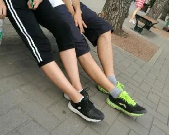 ��ëĦ������߀���L�������˛]��ë������