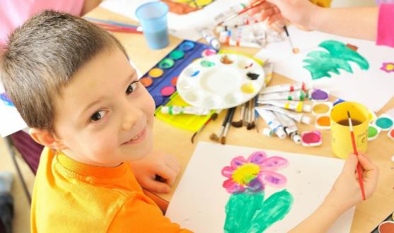 ���ճ��L(zh��ng)�P(gu��n)�I�r(sh��)�����B(y��ng)������(chu��ng)���� ��ĸҪ��׌�����Լ�����