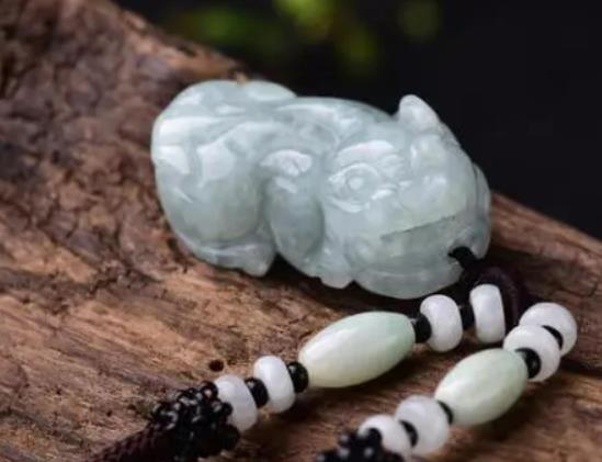 ������朔��ˑ�ԓ��ô̎���������xʲô�ӵĺ�