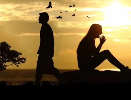 �������Ǵ� Ů�˵Ġ�r����ʲô��Ҋ�������ѵļ���ԓ��ô����