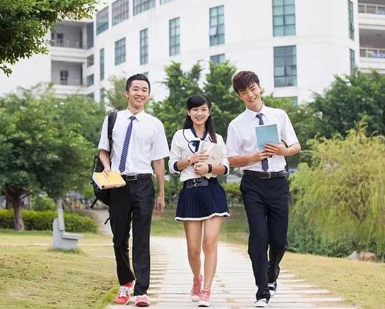 ���������ô���Ӹ߿����У���Щ�W���m����������