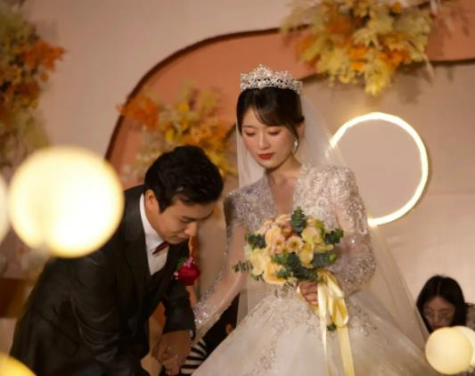 �Ŀ��M10001�ǃɷݼ�����᣿��ϱ�Y��Ŀ��M�o���ٺÿ�