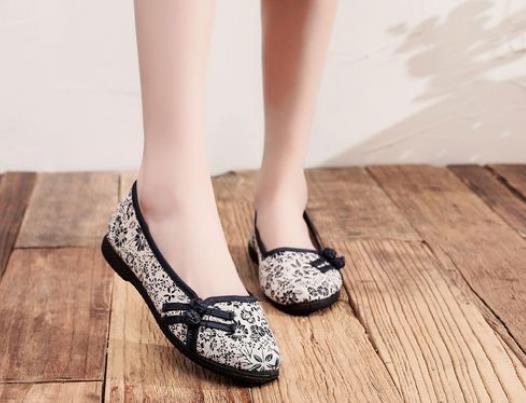 �c��Ь�o������g���˴����c��Ь���I��Ь��