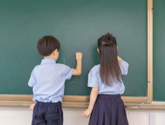 С�����x���H�������ȡ��?j��n)?sh��)��Ҫ��᣿С�����ְ࿼ԇ��ʲô��