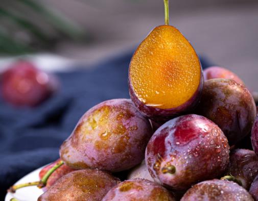 ��÷�ѿ����ǉ��ˆ᣿��÷��Ƥ�İ�˪��ʲô