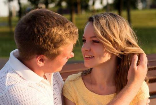 ����A����������������������ô�ί�