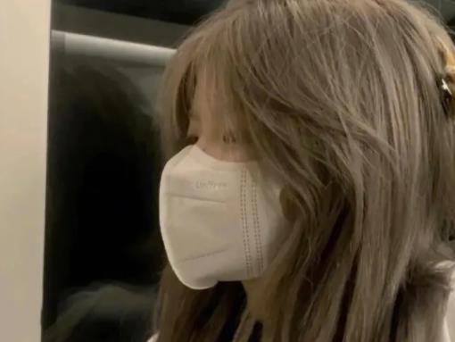 �а��^�l(f��)Ⱦʲô�ɫ�����wס��黹������m��ʲô�wɫ