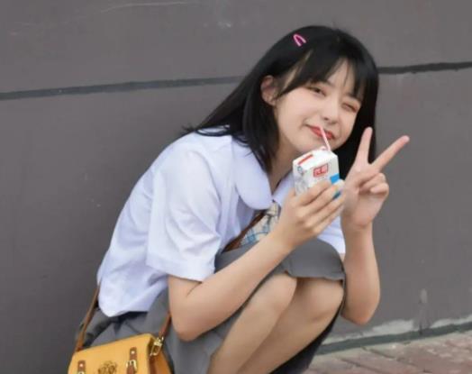 ��Ѫ����һ���������ӌm��Ĥ��λ�Y�᣿�����½���׃�鰵����