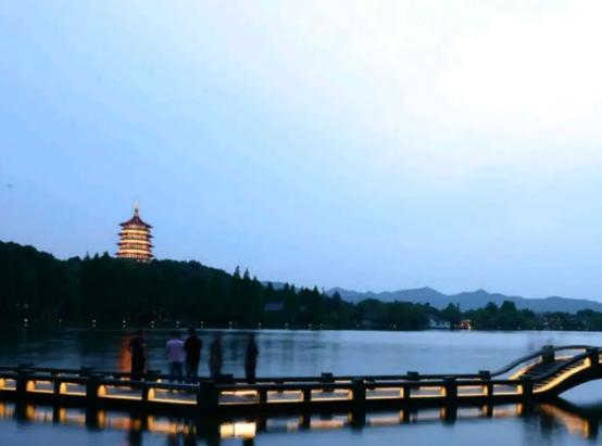 �Ї���������ĺ����ຣ�����Ї��˴��B��o�^֮�ס����{˹��������