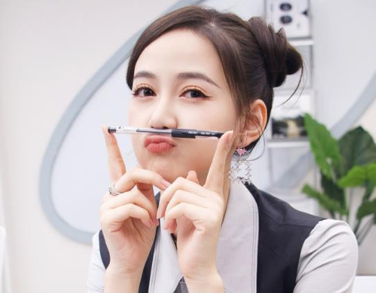 Ů�������������Lɳ�ĵĆ᣿Ů�����������挍�¼���