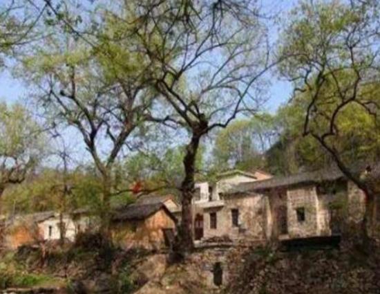 ����ꖺ��ô�h��������ƽ�ɽ�R��կ�vʷ���N���