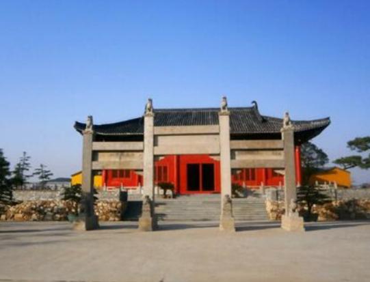 �R��ɽ�����ĵط���������ɽ���д����ԡ���ʯ���Ļ����N(y��n)���