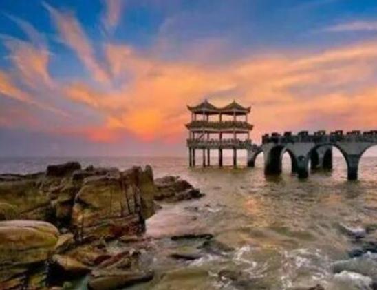 ���Ǹ������ĵط���������ɽ��u���c���С����˞���ʳ�S��