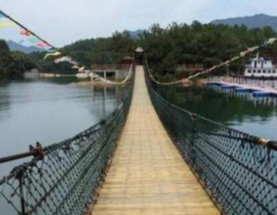 �Ž������ĵط��������]ɽ�L(f��ng)�����م^(q��)���ĵ��N(y��n)��񡢝��(y��ng)����Ȥζ