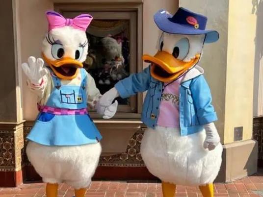 �Ϻ���ʿ�ᴩ�µĽ�������Щ����ʿ�ᴩʲô�·����m