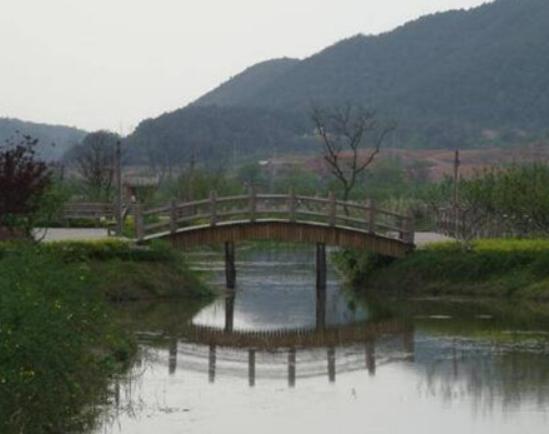 ���������ĵط��������Ї�����׌���ζ�o�F����Ů���ǵؘ�(bi��o)�Ծ��c(di��n)