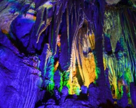 �L�������ĵط�������ͨ��{�L���^��̫��ɽ��{����ɽ��ˮֵ�ø���