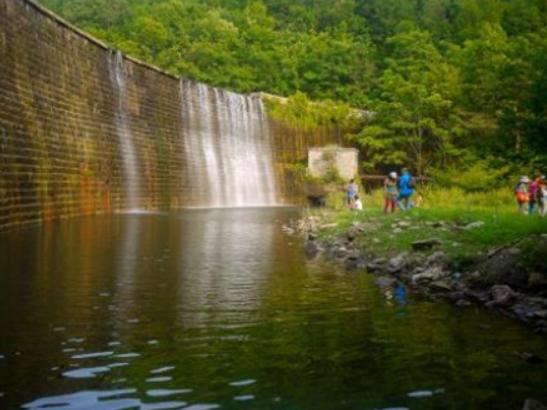 ��ɽ�����ĵط����]�����Է����λ�úá�ǧɽ�ǵ��̄ٵ�