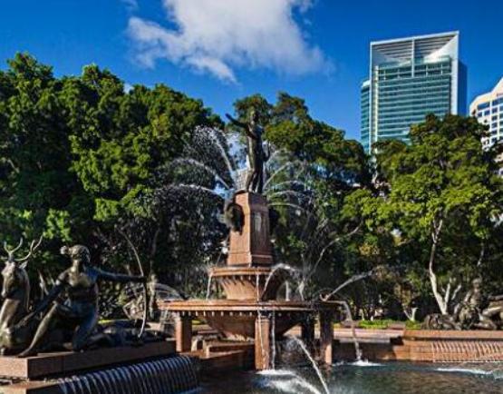 ȥϤ�����ε�ʮ����ξ��c��Ϥ��脡Ժҹ����(y��u)�������˸ۘO������