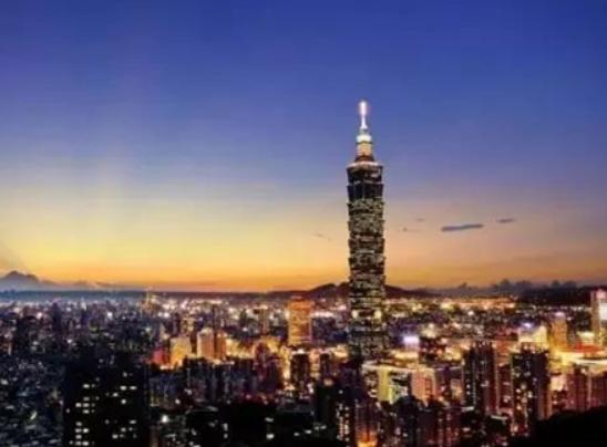 ���ԸF�����γ����������F��ǭ�|�ϴ峬���𡢰��պ����u����