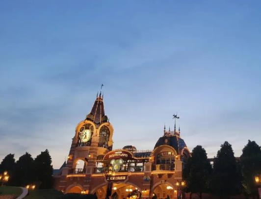 �Ϻ���ʿ��10�q������ʲô����ģ��Ϻ���ʿ����Ԏ���ʳ��ˮ��