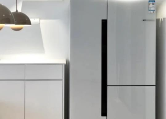 ����Wُ��߀�ǌ��w���I��һ�c����������а�ɫ��������ô�k