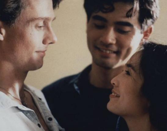 Ӱ�u(p��ng)�����е�ʮ���A�Z�Ӱ�������e���y�Գ�Խ����������w�F(xi��n)��(d��ng)�r(sh��)���(hu��)