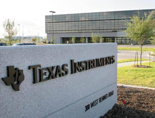 ȫ��ʮ��оƬ��˾���У�Ӣ�ؠ��ܱ��V����ͨоƬ׃���������B��