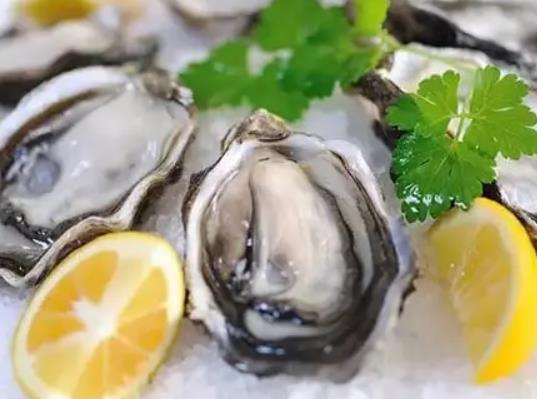 ��Ϡ�Ӹ���ϖ��һ��Ʒ�N������ϖҧ�_֮���кںڵĖ|����ʲô