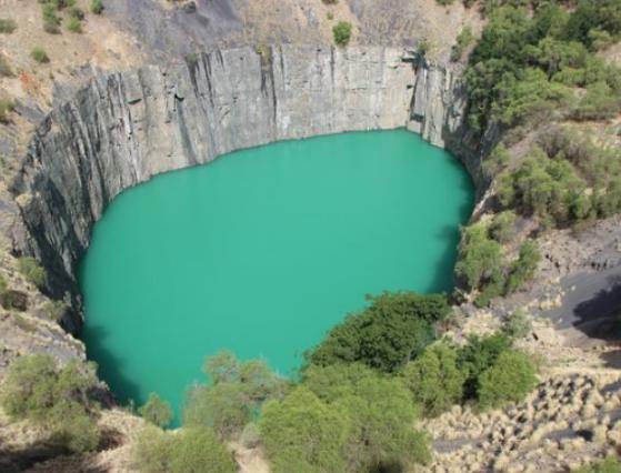 ����ʮ��Ӷ���������Ȼ��Ӷ�̖�Q�تz֮�T�������@ʯ�V���@ʯ������