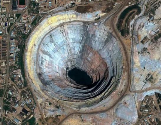 ����ʮ��Ӷ���������Ȼ��Ӷ�̖�Q�تz֮�T�������@ʯ�V���@ʯ������