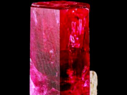 �������Fʮ��ʯ�����������X�}ʯʮ��ϡ�С��vɽ��׃ɫʯ��ɫ�ԏ�(qi��ng)