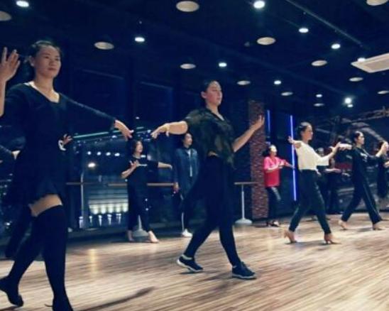 ����ʮ���،W(xu��)�Ĳ�ˇ�������L�������B(y��ng)���������������������֪��