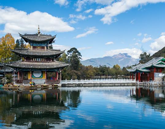 ����ʮ�����г�������������˹���Q��ˮ��֮�ǡ��������������Ļ��z�a