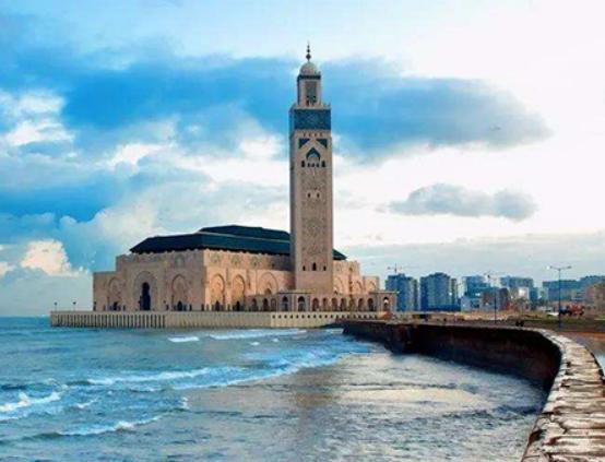 ����ʮ�����г�������������˹���Q��ˮ��֮�ǡ��������������Ļ��z�a