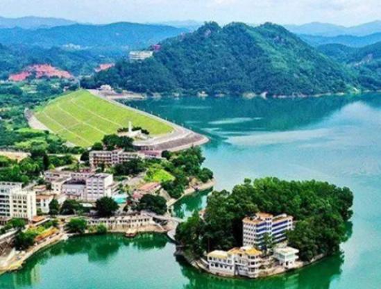 �V�|ʮ�󏊿h���а��Ռ��h���Ļ�֮�l�����_�h�����lչ��