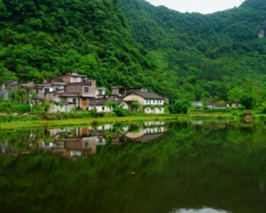 ɽ��ʮ�󸻴����а񣬴�կ��ǳ��������ʳǴ��ǚvʷ�Ļ�����