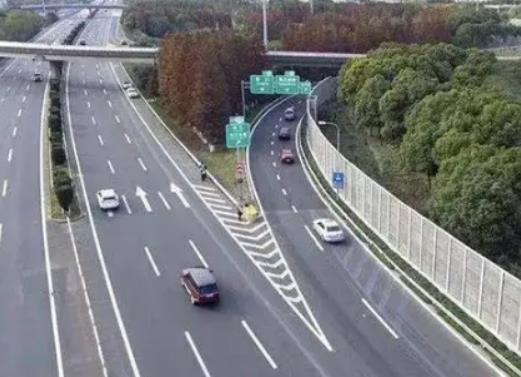 ��ѩ����܇�NĤ��Ӱ푆᣿��ѩ��܇���wʲô���m