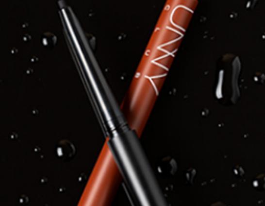 ʮ��ƽ�r���÷�ˮ����Ⱦ���۾��z�P���P����ɫ�Ử�۾��z�P��ˮ�ͺ���Ħ��