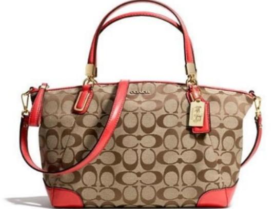 Ů�����������ܚgӭ���������R��Ů���ܽ��䡢Coach�����p�ݺ��s�L