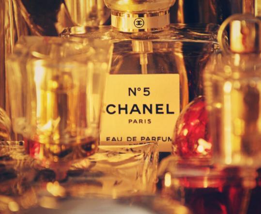 ����ʮ��������ˮƷ�����������΃���ˮ���и��š��ϊW��ˮ�r���H��