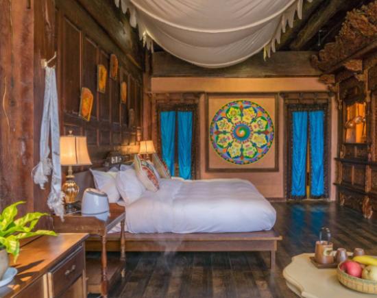 �Ї�ʮ������Ʒ�����а�����ٝ�G���Oʩ�Rȫ��ɽ�ﺮ���cɽˮ�ڞ�һ�w