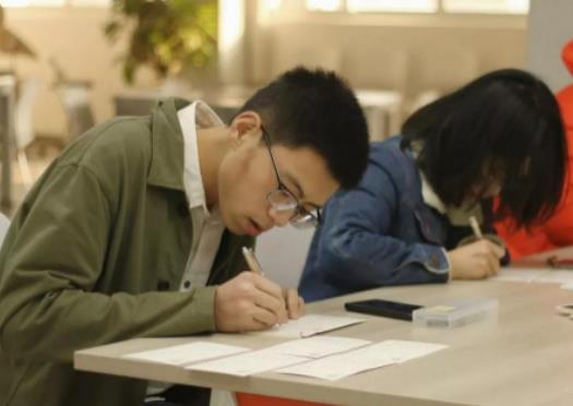 2024�꿼���˔��½�������������2024���2023�꿼�е��˶���