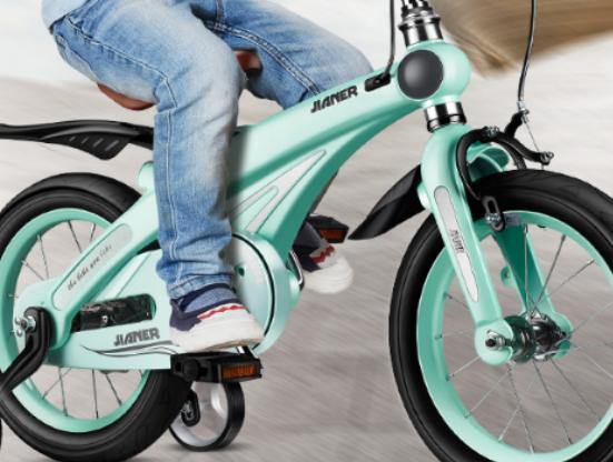 ʮ��ͯ����܇���а��P�˃�ͯ����܇���|(zh��)�h(hu��n)�������Ã�ͯ����܇���m��ȫ