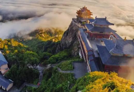 12��ȥ�Ͼ�ɽ�ܿ���ѩ�᣿���·�ȥ�Ͼ�ɽ�ܿ���ѩ