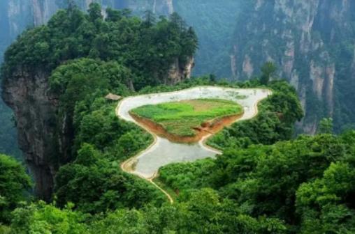 ���ҽ���·ݲ����Fڡ�����ҽ����Tɽ�϶��ٶȕ���ѩ