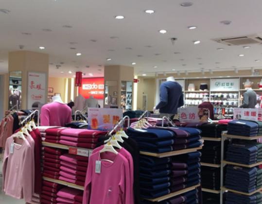 ʮ���(n��i)�¼���Ʒ�����а񣬐�Ľ��(n��i)�������m���Q�����ݷ҃�(n��i)�º��Ը�